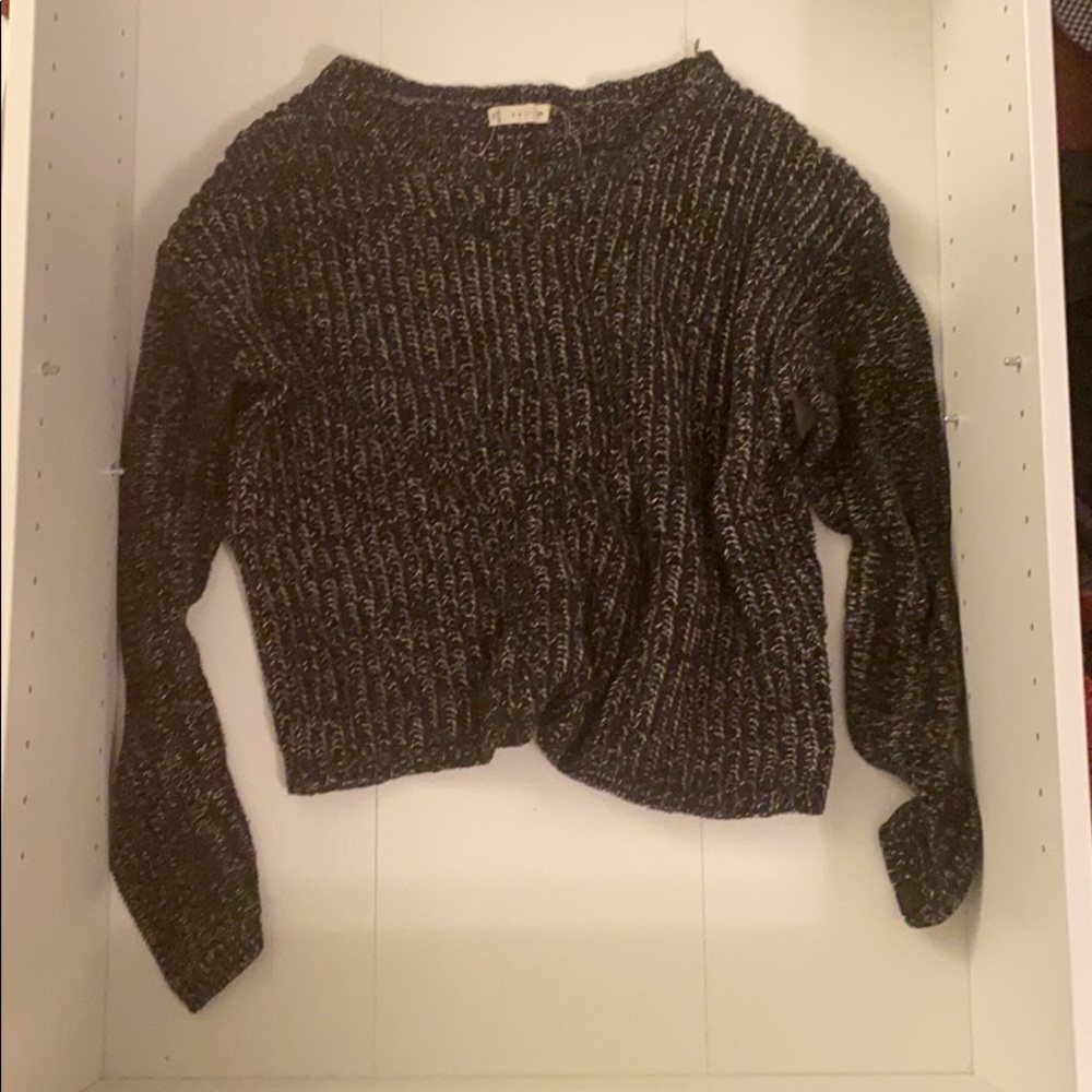 Cute & cozy winter sweater!